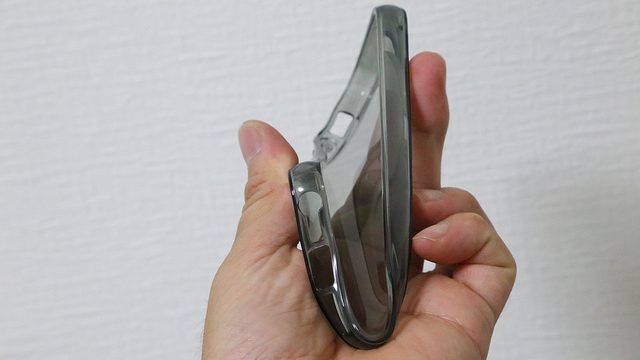 【対衝撃ケース！】iPhone5sとiPhone5cを落下の衝撃から守れるTPUケースを買ったぞ！
