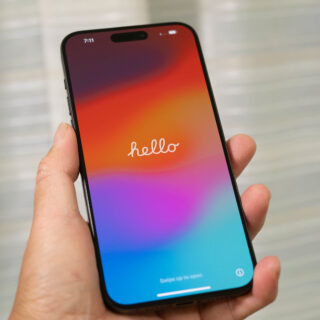 iPhone 15 Pro Max 1TBを購入！まずは開封して箱の中身を写真で紹介するぞ！