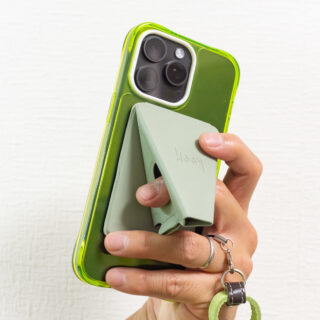 MagSafe対応スマホ用グリップスタンド「beak mag」が便利だぞ！