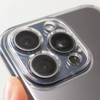 トリニティ「Turtle Solid」はカメラレンズ周りもしっかり保護！iPhoneケースの安心感がすごいぞ！
